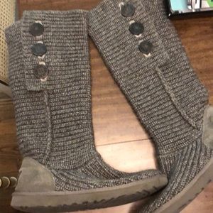 Size 9 grey UGGs